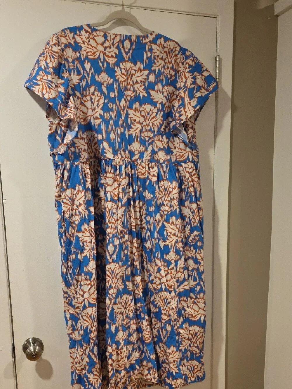 Anthropologie Blue and Tan Floral Midi Dress - Picture 2 of 3